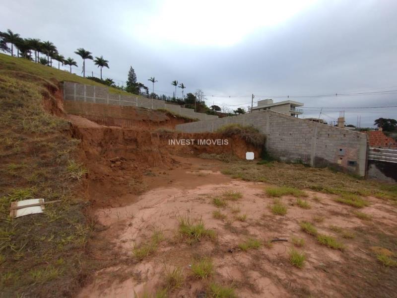 Terreno a Venda no bairro Vina Del Mar na cidade de Juiz de Fora — área 57739 m², Valor R$ 477000.