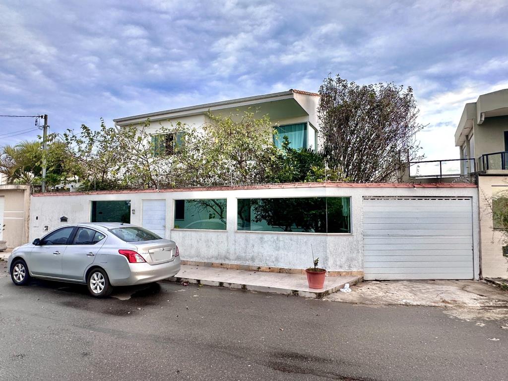 Casa-Codigo-19919-a-Venda-no-bairro-Aeroporto-na-cidade-de-Juiz-de-Fora