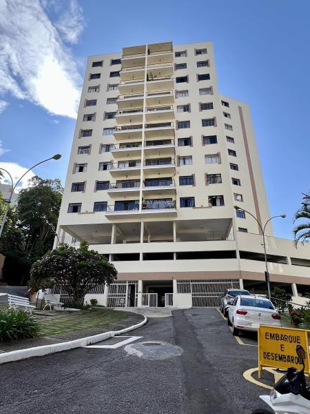 Apartamento a Venda no bairro Centro na cidade de Juiz de Fora — 3 quarto(s), 2 banheiro(s), 1 vaga(s), área 14400 m², Valor R$ 549000.