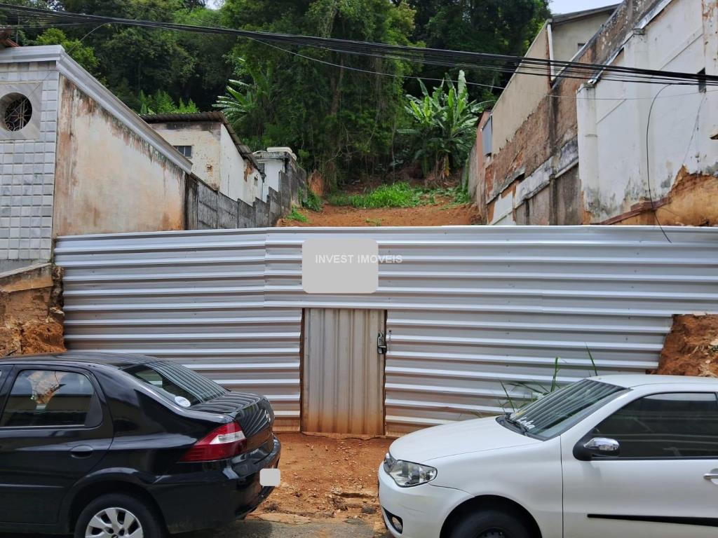 Terreno a Venda no bairro Centro na cidade de Juiz de Fora — área 60000 m², Valor R$ 330000.
