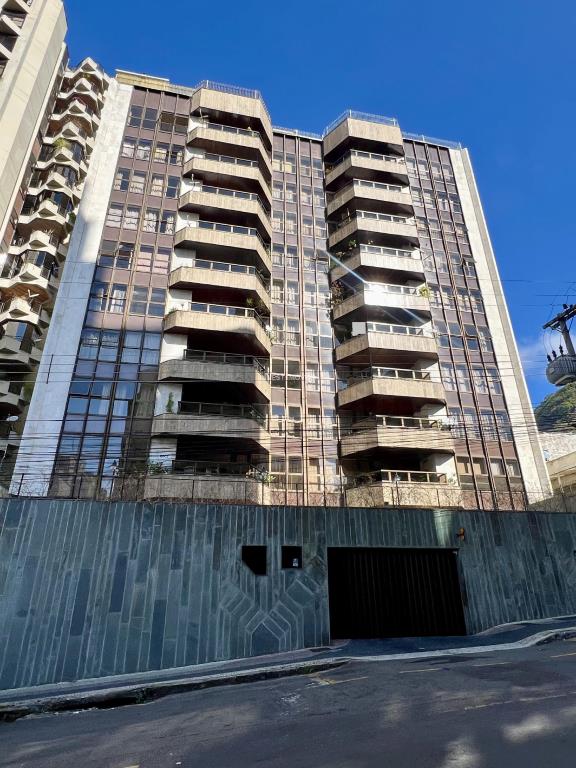 Apartamento-Codigo-20673-a-Venda-no-bairro-Centro-na-cidade-de-Juiz-de-Fora