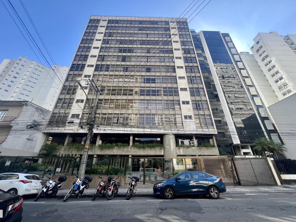 Cobertura a Venda no bairro Centro na cidade de Juiz de Fora — 5 quarto(s), 6 banheiro(s), 2 vaga(s), área 60600 m², Valor R$ 3500000.