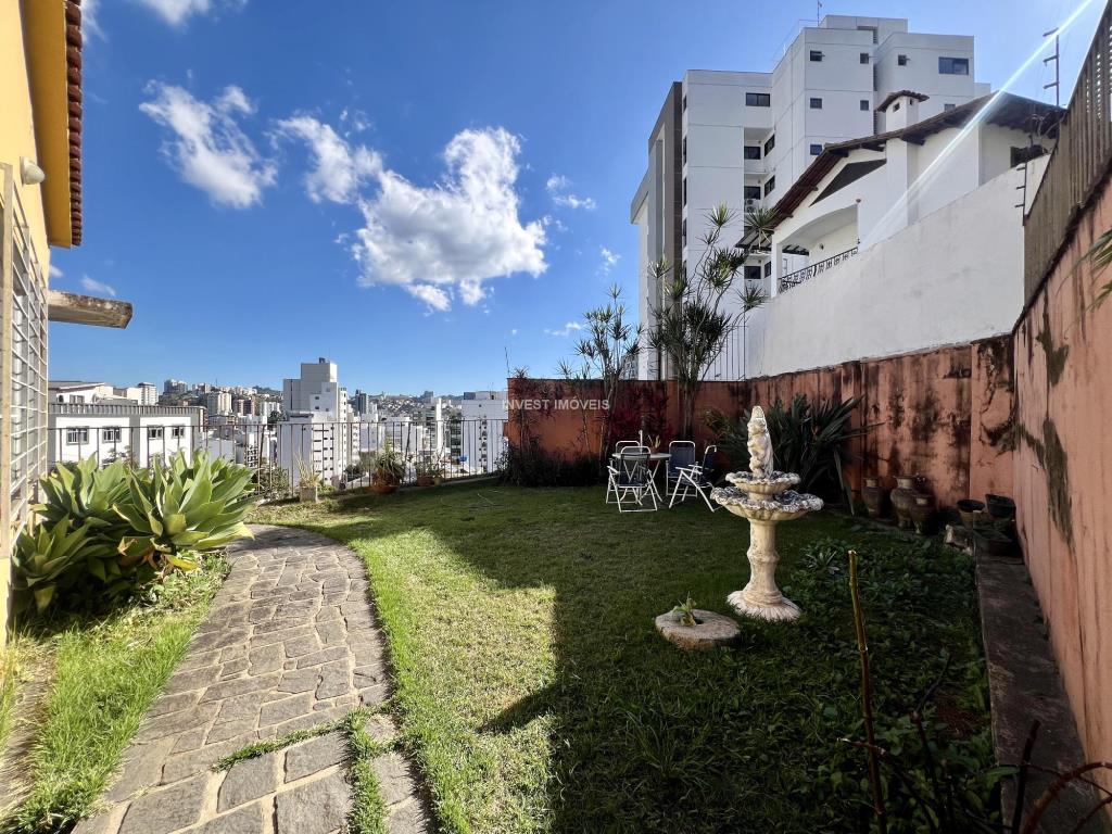 Casa-Codigo-20690-a-Venda-no-bairro-Bom-Pastor-na-cidade-de-Juiz-de-Fora