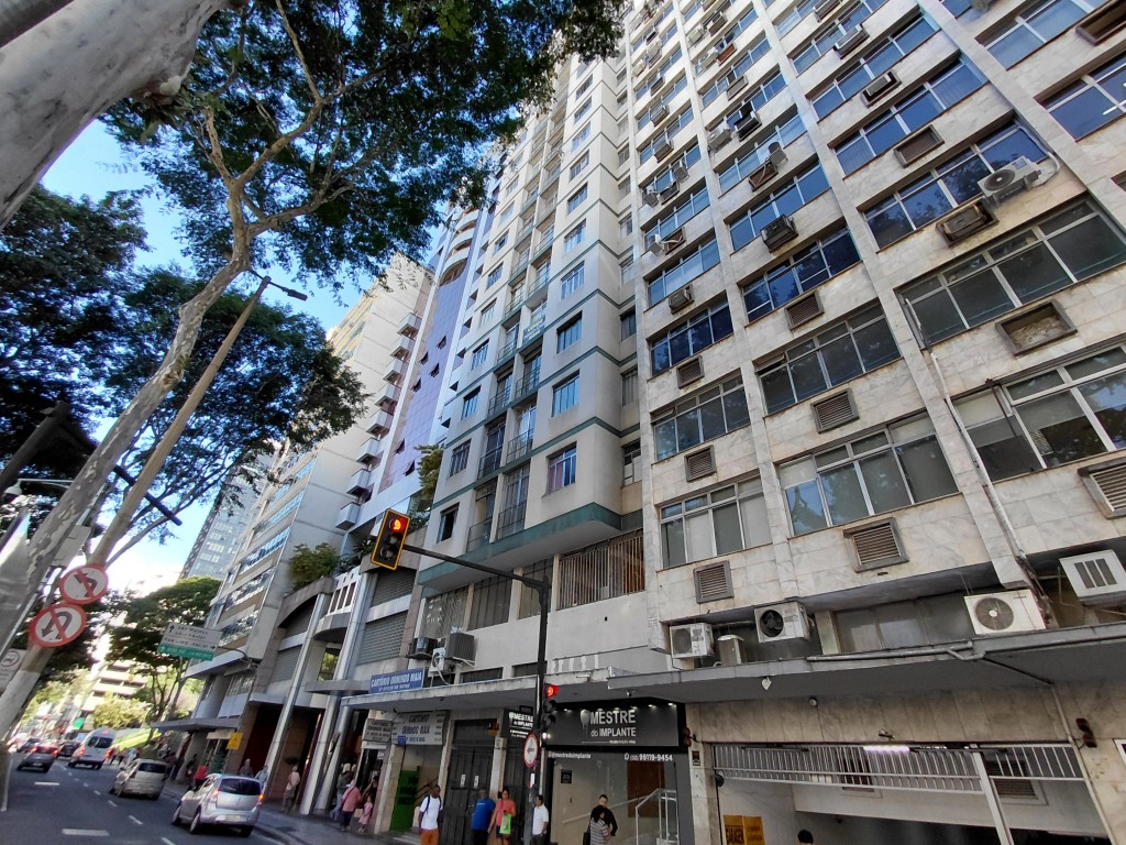 Apartamento-Codigo-20855-para-alugar-no-bairro-Centro-na-cidade-de-Juiz-de-Fora