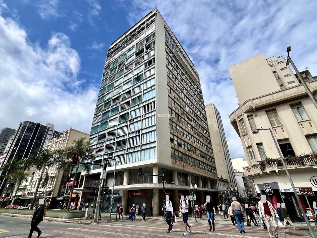 Sala-Codigo-21008-a-Venda-no-bairro-Centro-na-cidade-de-Juiz-de-Fora