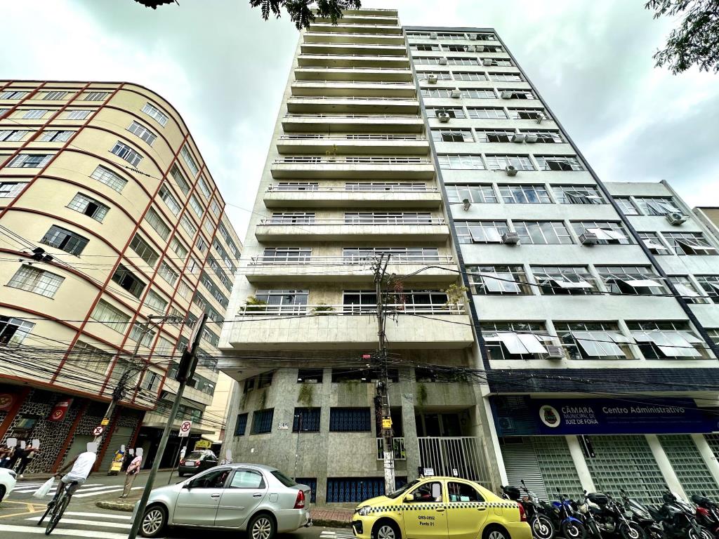 Apartamento-Codigo-21056-a-Venda-no-bairro-Centro-na-cidade-de-Juiz-de-Fora