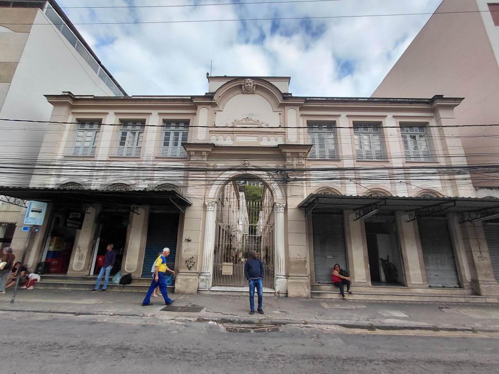 Apartamento-Codigo-21189-para-Alugar-no-bairro-Centro-na-cidade-de-Juiz-de-Fora