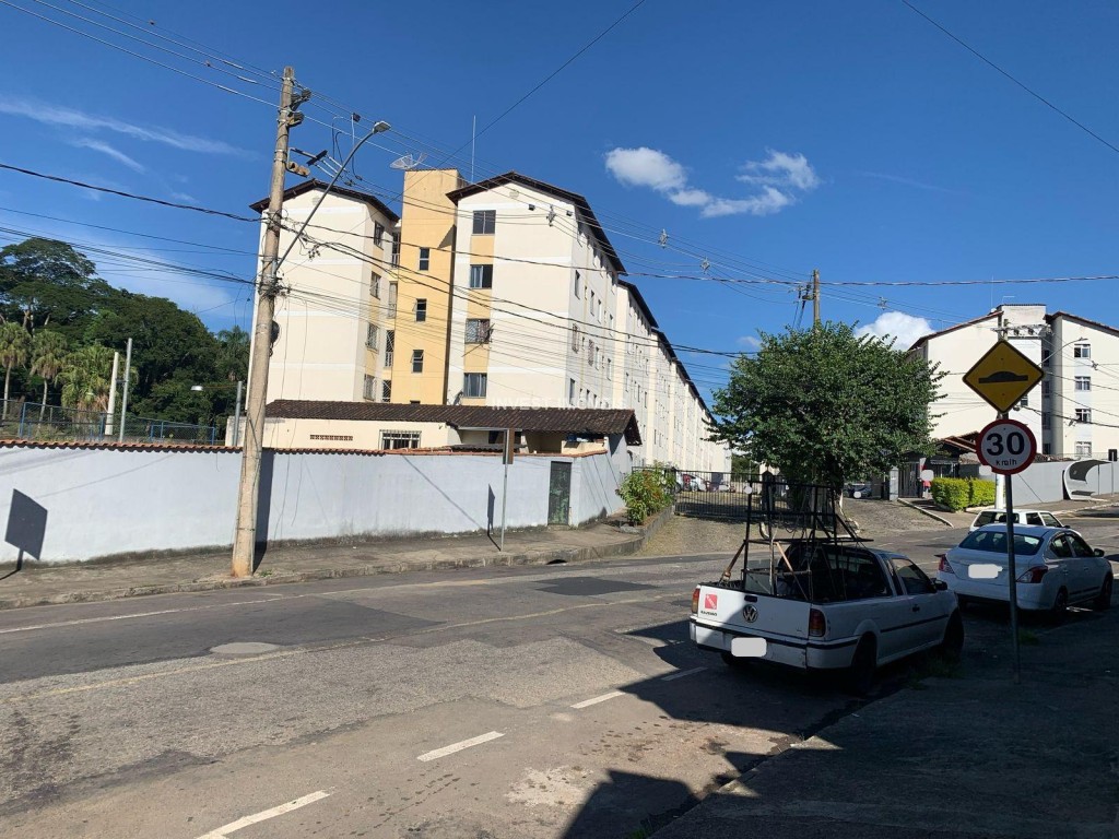 Apartamento a Venda no bairro Vivendas da Serra na cidade de Juiz de Fora — 2 quarto(s), 1 banheiro(s), 1 vaga(s), área 4800 m², Valor R$ 170000.