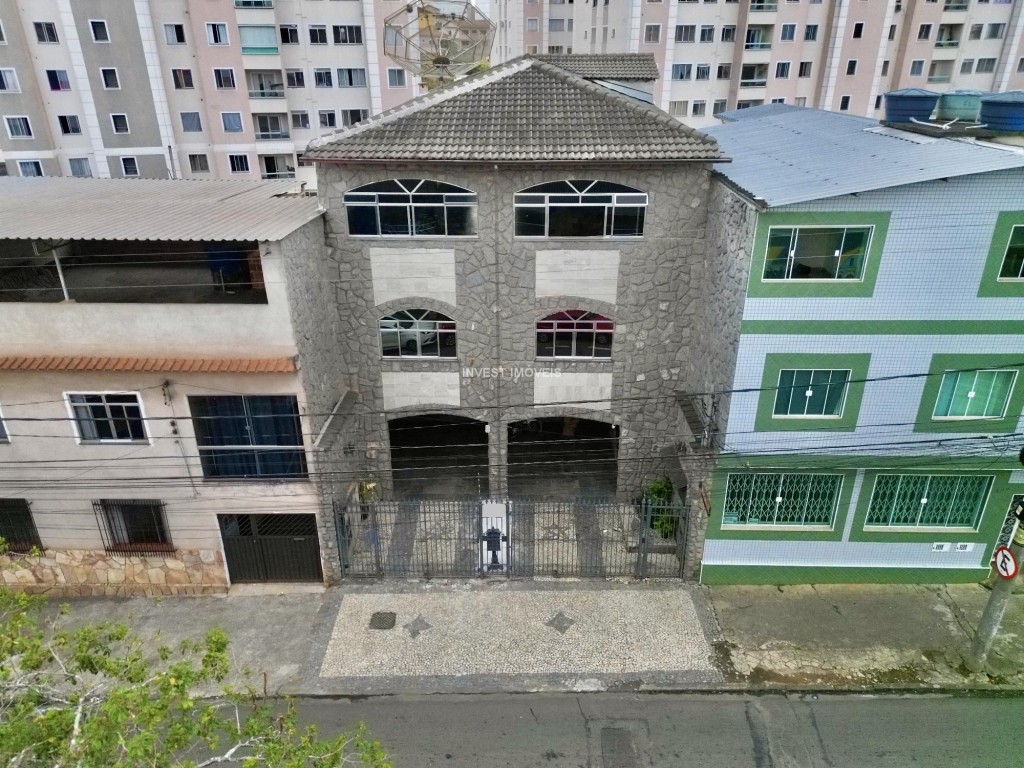 Sobrado-Codigo-21354-a-Venda-no-bairro-Democrata-na-cidade-de-Juiz-de-Fora