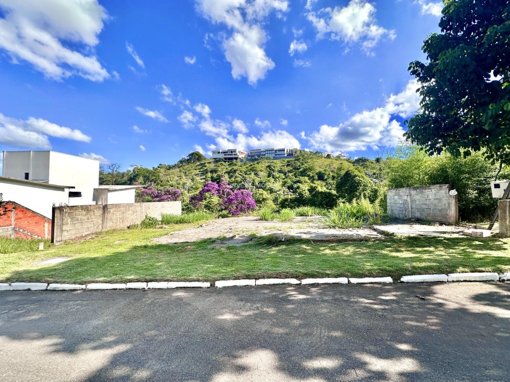 Terreno a Venda no bairro Portal do Aeroporto na cidade de Juiz de Fora — Valor R$ 249900.