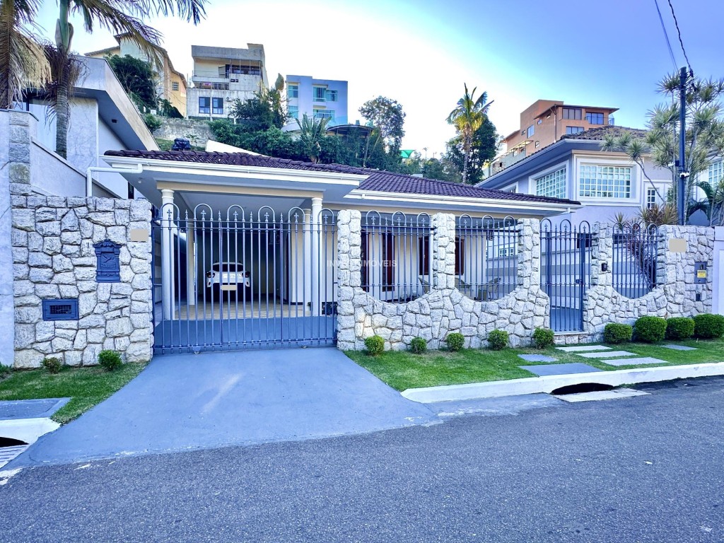 Casa-Codigo-21491-a-Venda-no-bairro-Bosque-Imperial-na-cidade-de-Juiz-de-Fora