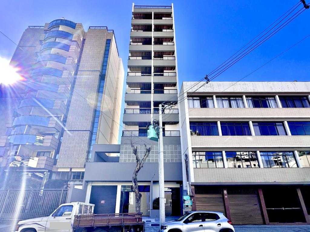 Studio a Venda no bairro São Mateus na cidade de Juiz de Fora — 1 quarto(s), 1 banheiro(s), área 2100 m², Valor R$ 200000.