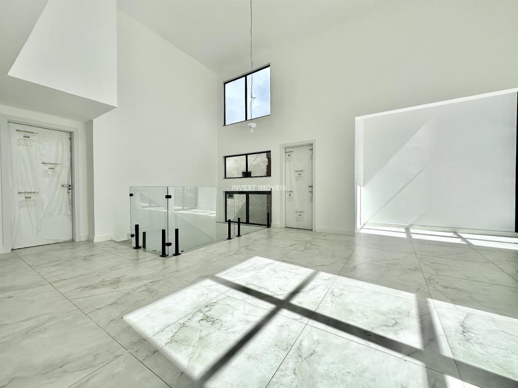 Casa-Codigo-21669-a-Venda-no-bairro-São-Pedro-na-cidade-de-Juiz-de-Fora