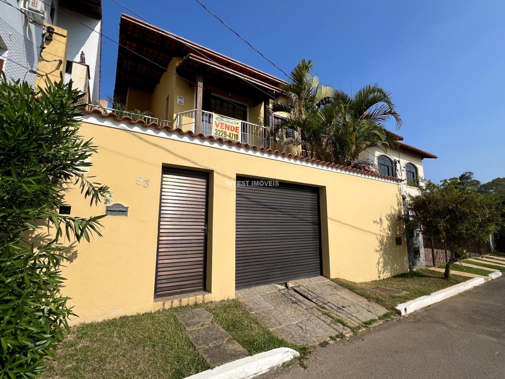 Casa-Codigo-21893-a-Venda-no-bairro-São-Pedro-na-cidade-de-Juiz-de-Fora