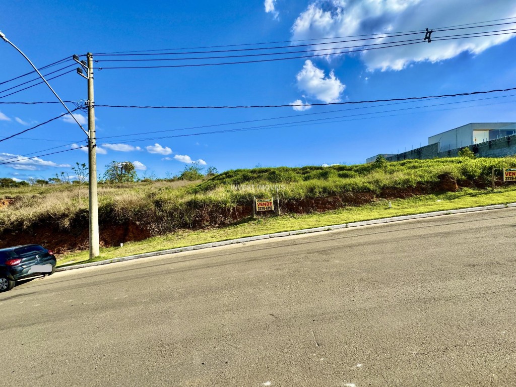 Terreno a Venda no bairro Novo Horizonte na cidade de Juiz de Fora — área 50455 m², Valor R$ 299900.