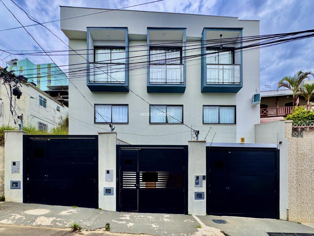 Casa a Venda no bairro São Pedro na cidade de Juiz de Fora — 2 quarto(s), 2 banheiro(s), 2 vaga(s), área 14000 m², Valor R$ 599000.