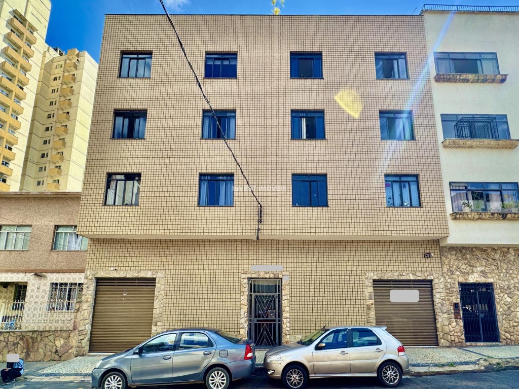Cobertura a Venda no bairro São Mateus na cidade de Juiz de Fora — 3 quarto(s), 2 banheiro(s), 1 vaga(s), área 13000 m², Valor R$ 450000.