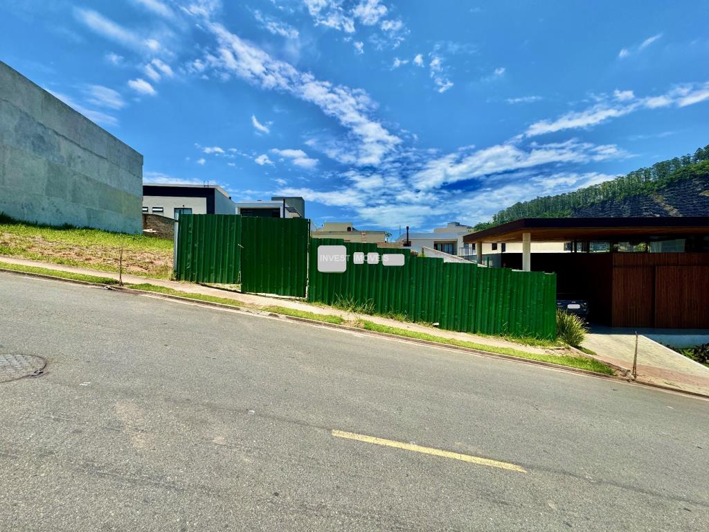 Casa-Codigo-22034-a-Venda-no-bairro-Salvaterra-na-cidade-de-Juiz-de-Fora