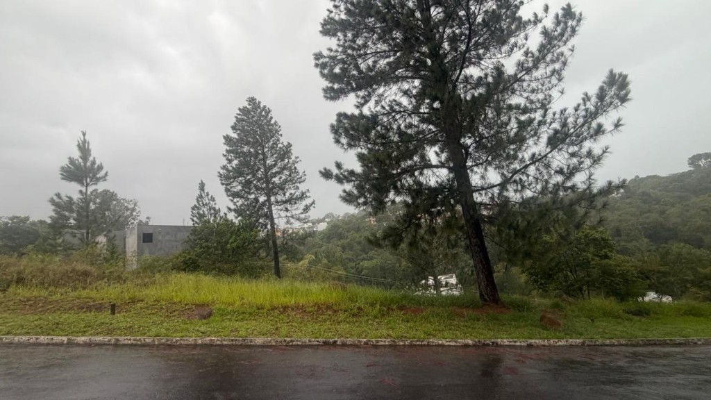 Terreno-Codigo-22085-a-Venda-no-bairro-Morro-do-Imperador-na-cidade-de-Juiz-de-Fora