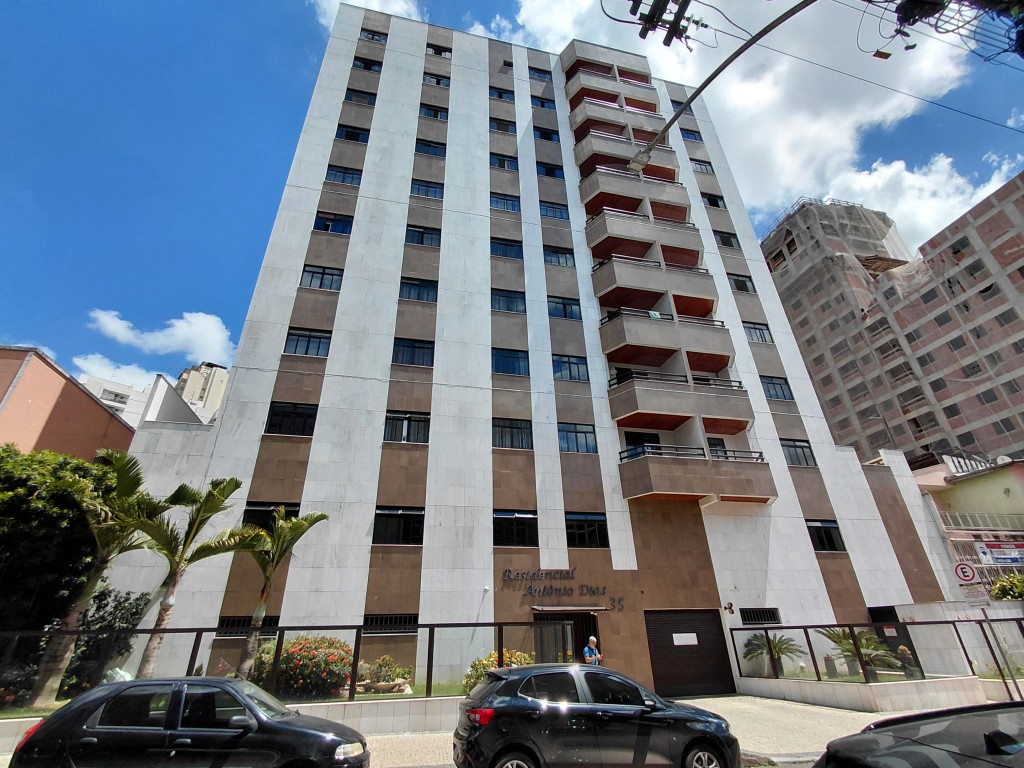 Apartamento-Codigo-22113-para-alugar-no-bairro-Passos-na-cidade-de-Juiz-de-Fora