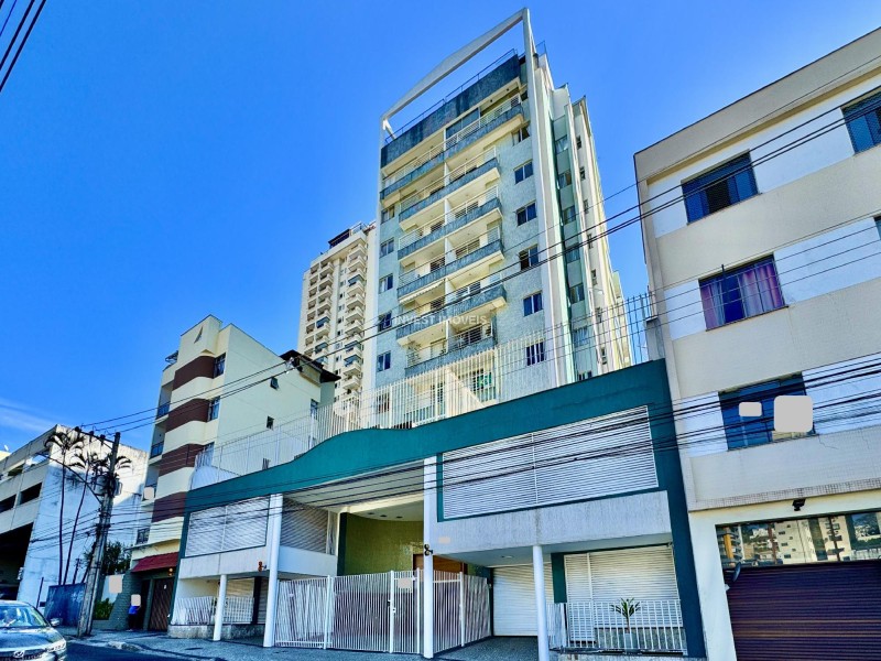 Apartamento a Venda no bairro Passos na cidade de Juiz de Fora — 2 quarto(s), 2 banheiro(s), 1 vaga(s), área 10600 m², Valor R$ 380000.