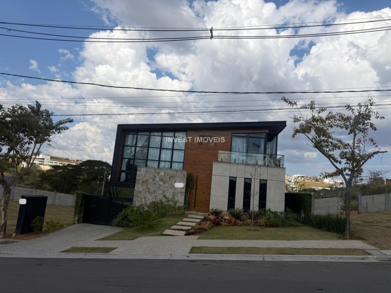Casa a Venda no bairro Alphaville na cidade de Juiz de Fora — 4 quarto(s), 5 banheiro(s), 6 vaga(s), área 49200 m², Valor R$ 4200000.