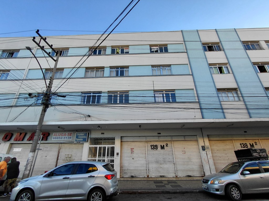Apartamento-Codigo-4820-para-alugar-no-bairro-Centro-na-cidade-de-Juiz-de-Fora