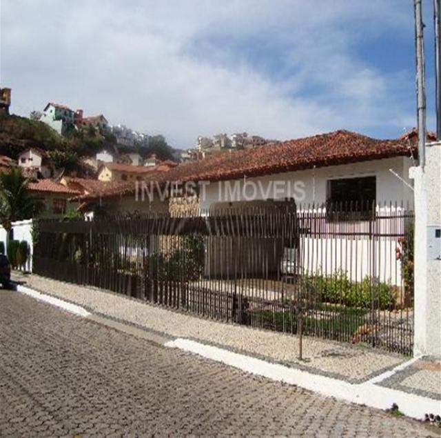 Casa-Codigo-5613-a-Venda-no-bairro-Quintas-das-Avenidas-na-cidade-de-Juiz-de-Fora