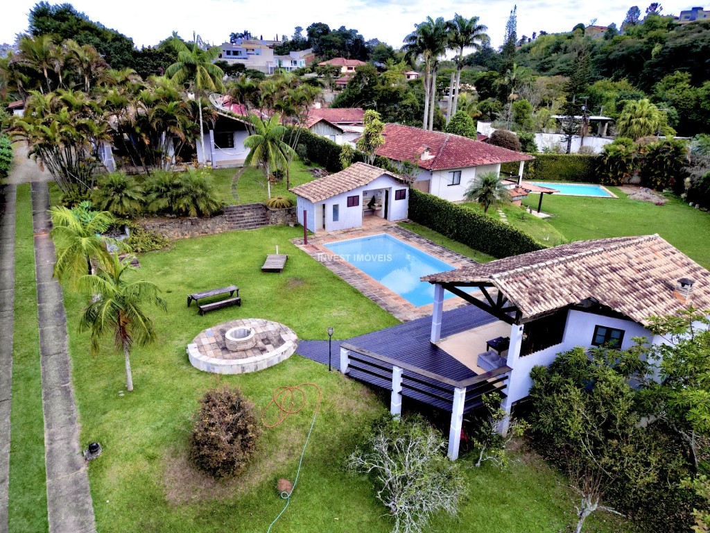 Granja-Codigo-8526-para-alugar-no-bairro-Parque-Jardim-da-Serra-na-cidade-de-Juiz-de-Fora