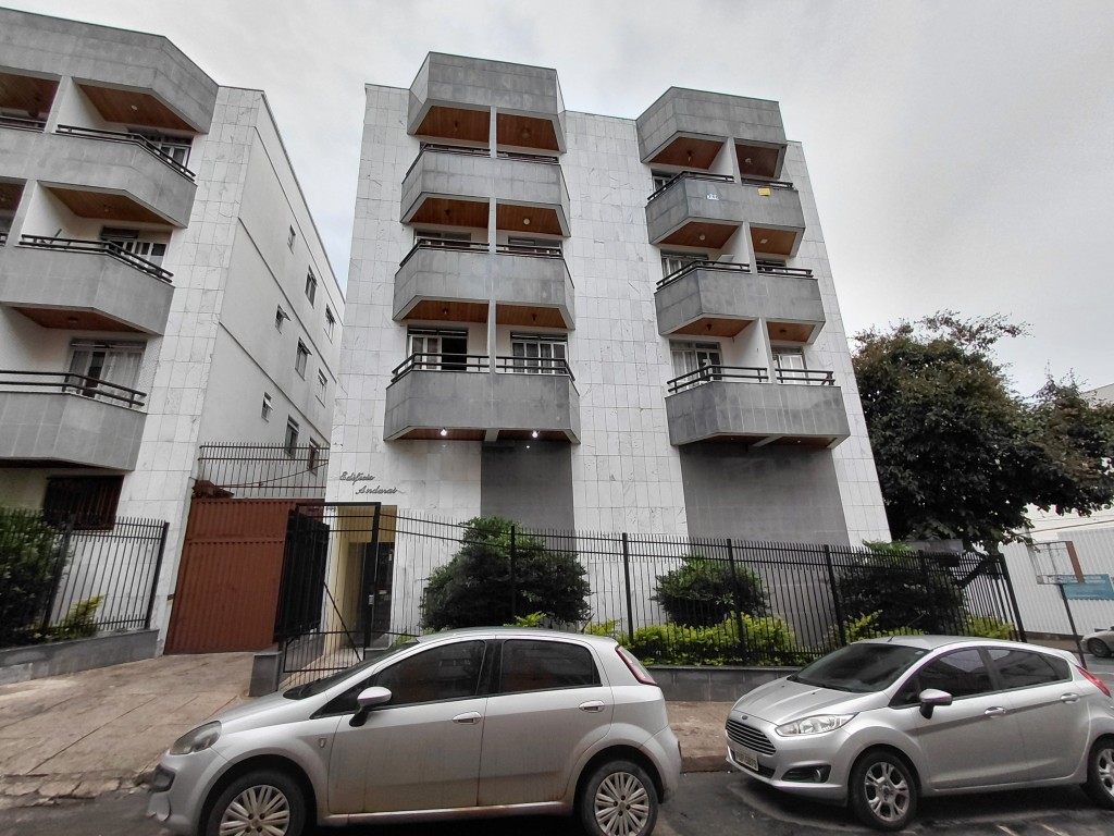 Apartamento-Codigo-9572-para-alugar-no-bairro-Centro-na-cidade-de-Juiz-de-Fora