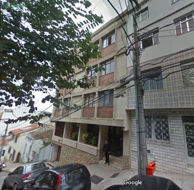 Cobertura a Venda no bairro Centro na cidade de Juiz de Fora — 3 quarto(s), 1 banheiro(s), área 21000 m², Valor R$ 400000.
