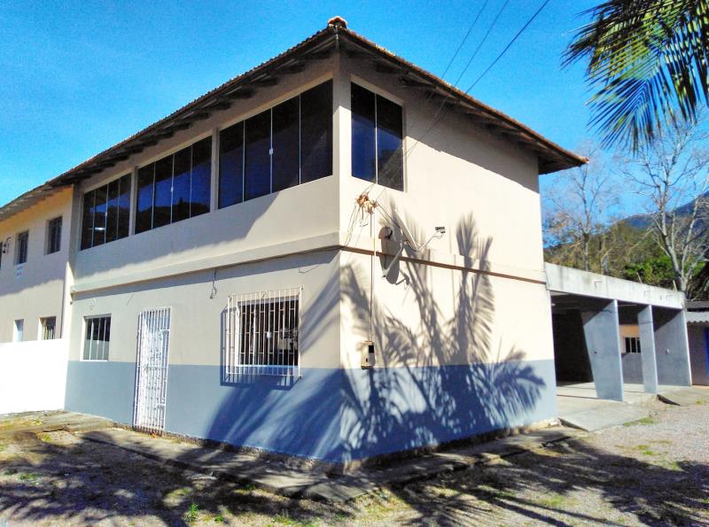 Casa Codigo 3571 a Venda no bairro Praia de Fora na cidade de Palhoça Condominio 