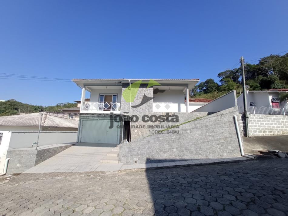 Casa Codigo 5064 a Venda no bairro Centro na cidade de Santo Amaro da Imperatriz Condominio 
