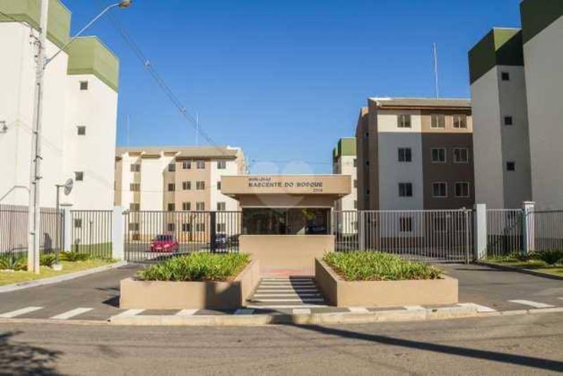 Apartamento Código 2012 para Locação no bairro Santa Cândida na cidade de Curitiba