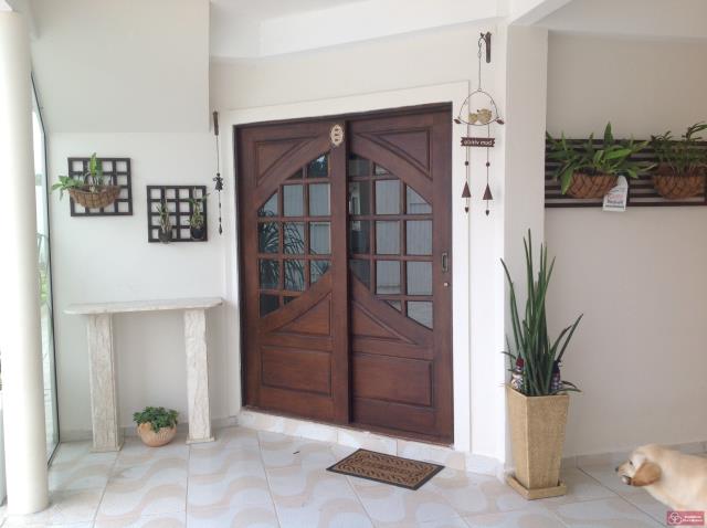 Casa, 3 quartos, 230 m² - Foto 1