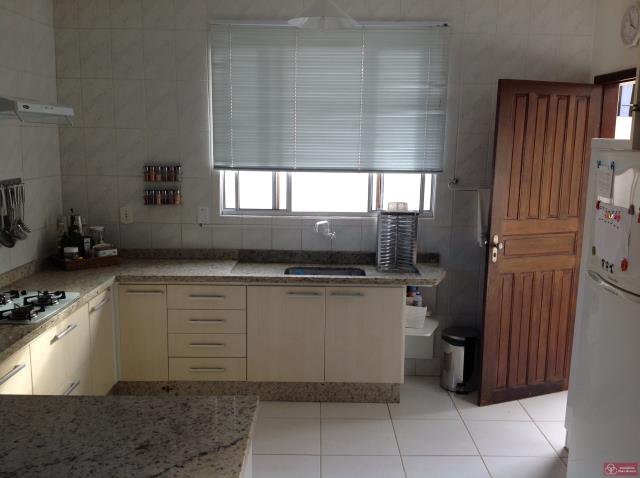 Casa, 3 quartos, 230 m² - Foto 4