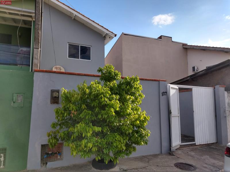 Casa-Codigo 2565-a-Venda--no-bairro-Vargem do Bom Jesus-na-cidade-de-Florianópolis