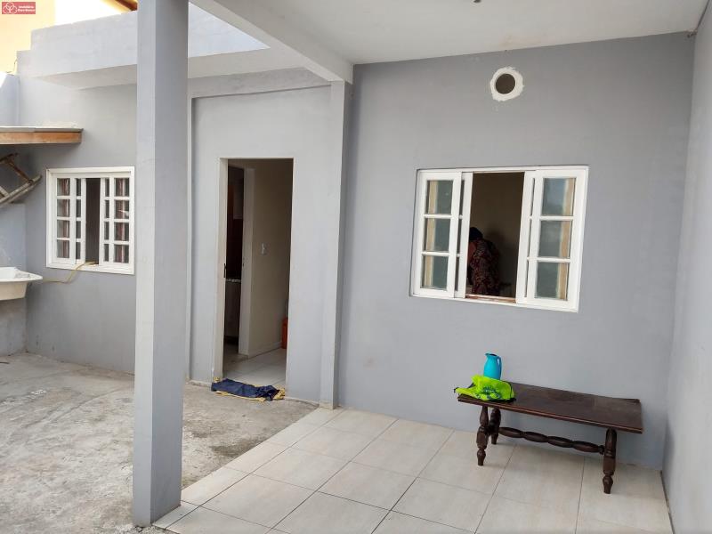 Casa-Codigo 2565-a-Venda--no-bairro-Vargem do Bom Jesus-na-cidade-de-Florianópolis