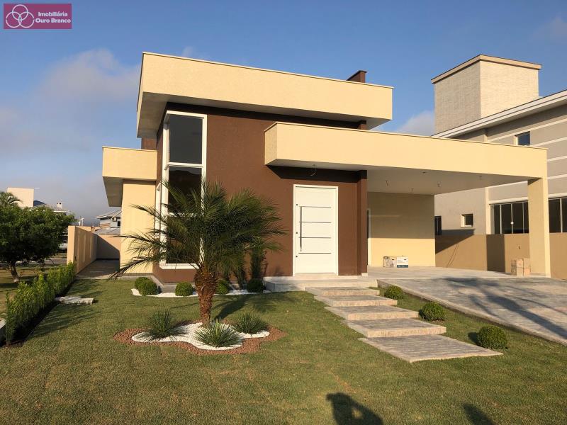 Casa, 3 quartos, 179 m² - Foto 1