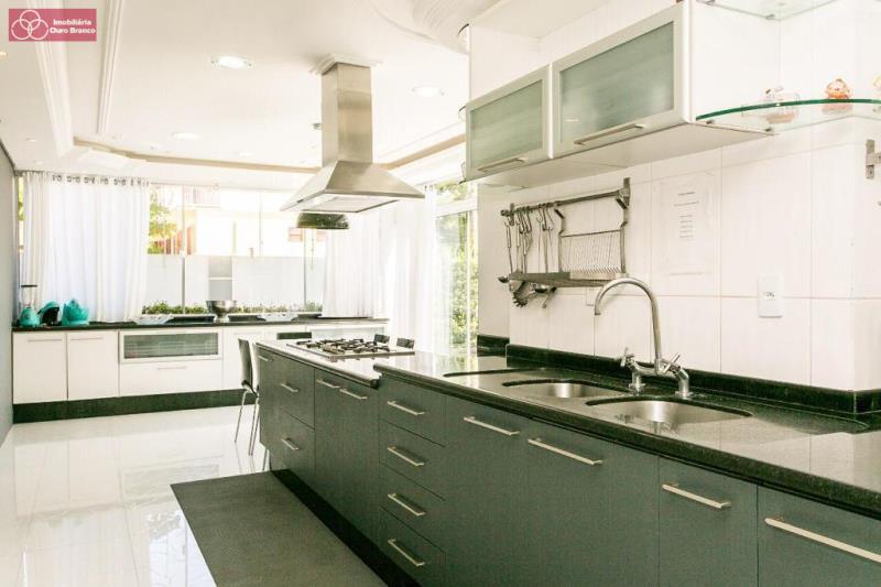 Casa, 4 quartos, 263 m² - Foto 27