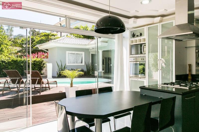 Casa, 4 quartos, 263 m² - Foto 28