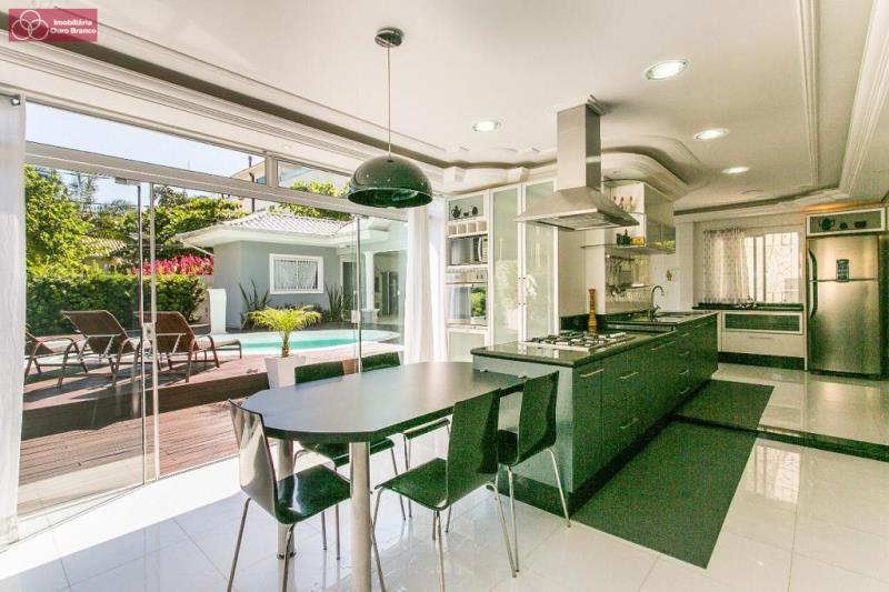 Casa, 4 quartos, 263 m² - Foto 30