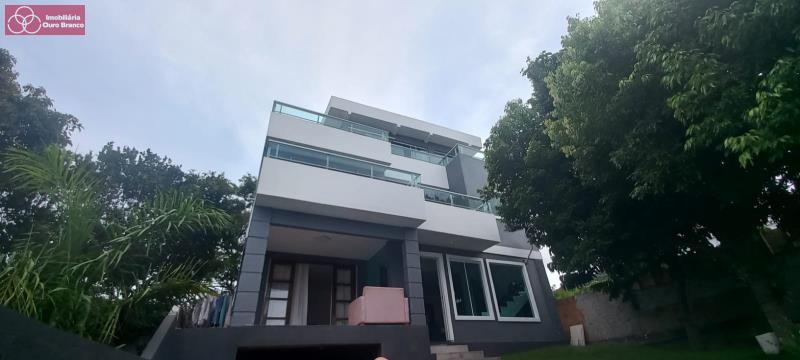 Casa, 3 quartos, 260 m² - Foto 1