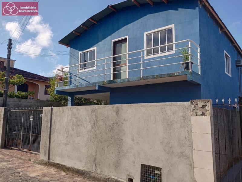 Casa-Codigo-3265-a-Venda-no-bairro-São João do Rio Vermelho-na-cidade-de-Florianópolis