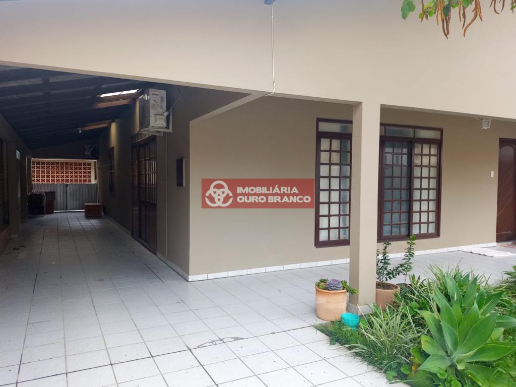 Casa-Codigo-3573-a-Venda-no-bairro-Canasvieiras-na-cidade-de-Florianópolis