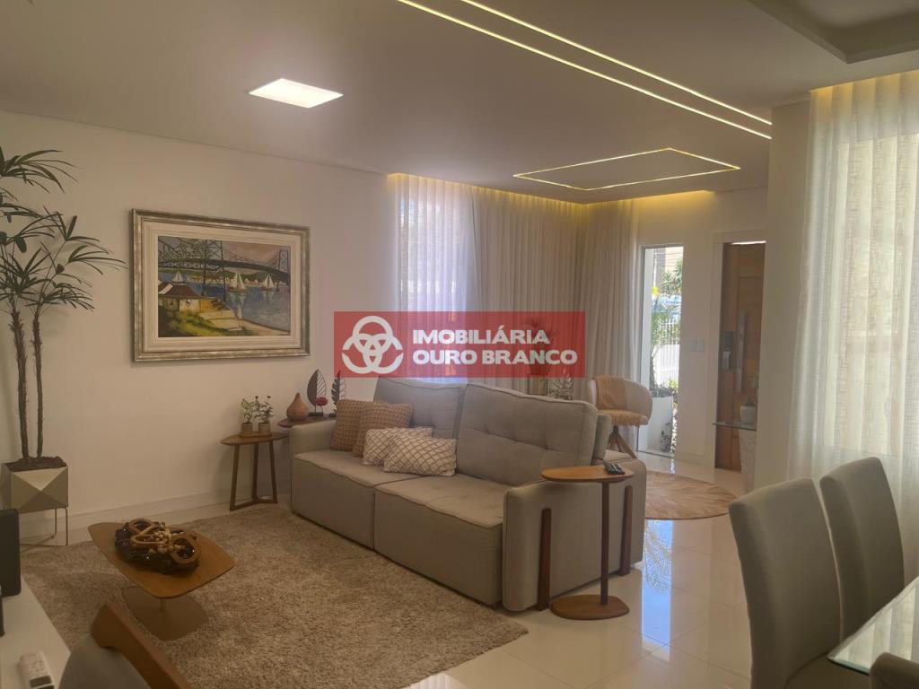 Casa-Codigo-4055-a-Venda-no-bairro-Bom Abrigo-na-cidade-de-Florianópolis