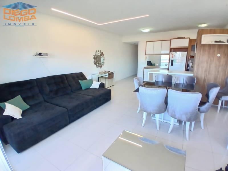 Apartamento para Comprar, 3 dormitórios no bairro Jurerê em Florianópolis - Código 3010