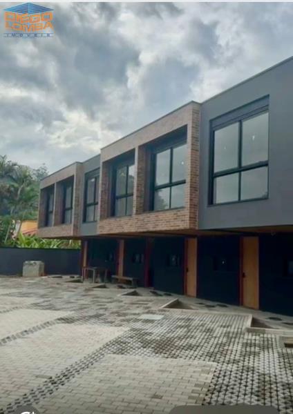 Casa para Comprar, 2 dormitórios no bairro Cachoeira do Bom Jesus em Florianópolis - Código 3021
