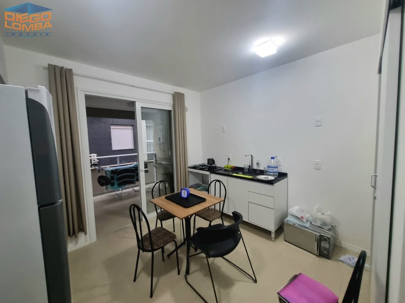 Apartamento para Comprar, 2 dormitórios no bairro Cachoeira do Bom Jesus em Florianópolis - Código 3037
