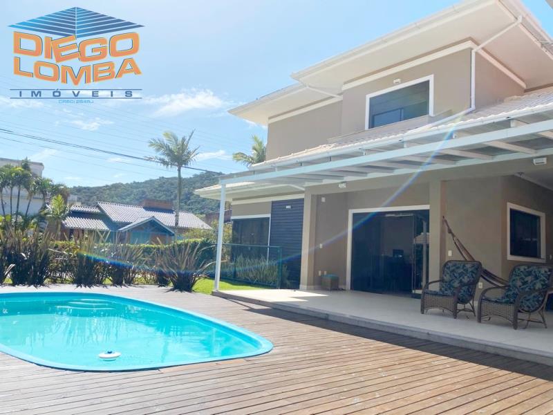 Casa Aluguel Temporada, 3 dormitórios no bairro Cachoeira do Bom Jesus em Florianópolis - Código 3108